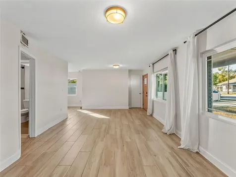 4016 W Nassau Street Tampa FL 33607