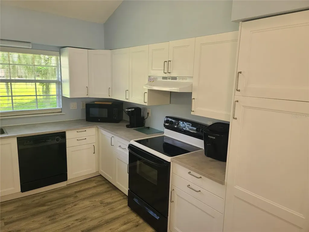11001 SE Sunset Harbor Road Summerfield FL 34491