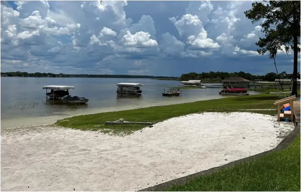 11001 SE Sunset Harbor Road Summerfield FL 34491