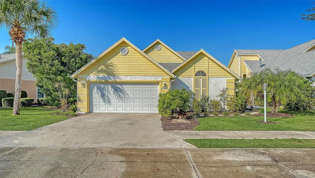 7833 Ontario Street Circle Sarasota FL 34243
