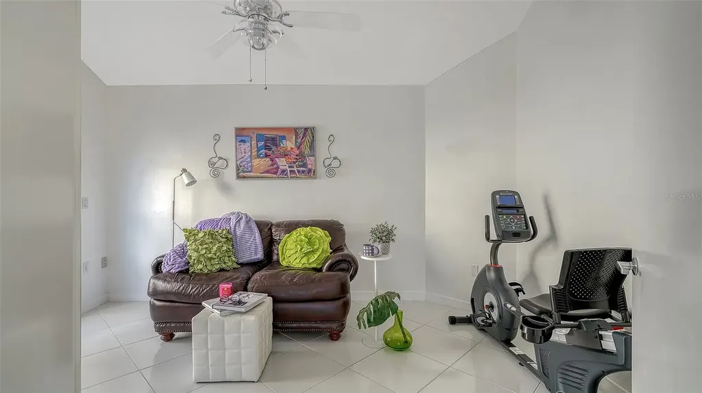 7833 Ontario Street Circle Sarasota FL 34243