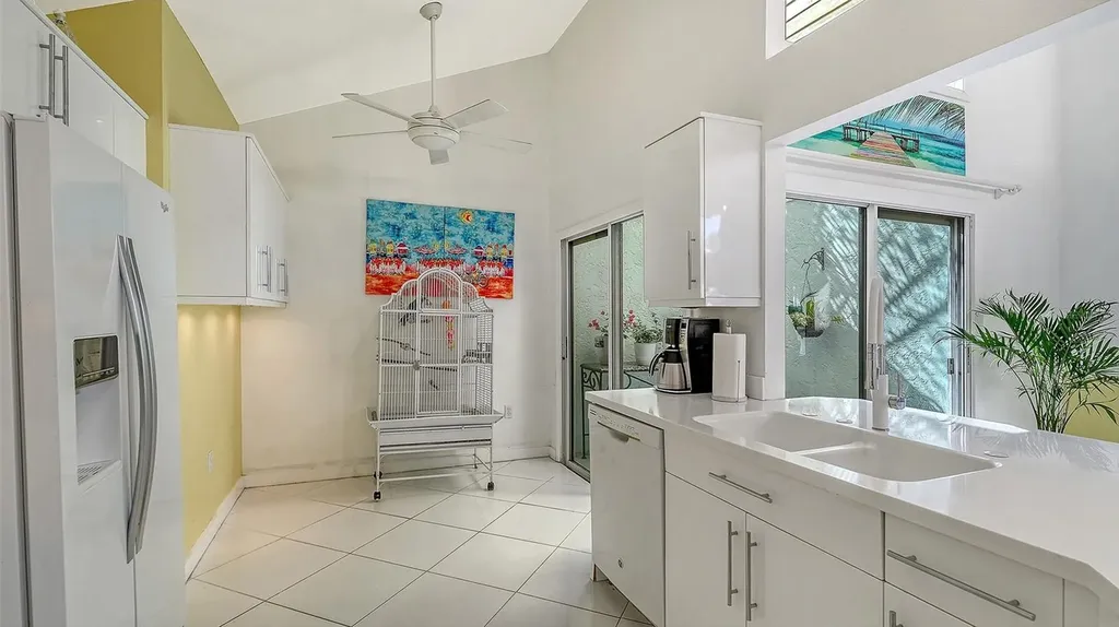 7833 Ontario Street Circle Sarasota FL 34243