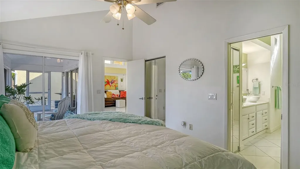 7833 Ontario Street Circle Sarasota FL 34243