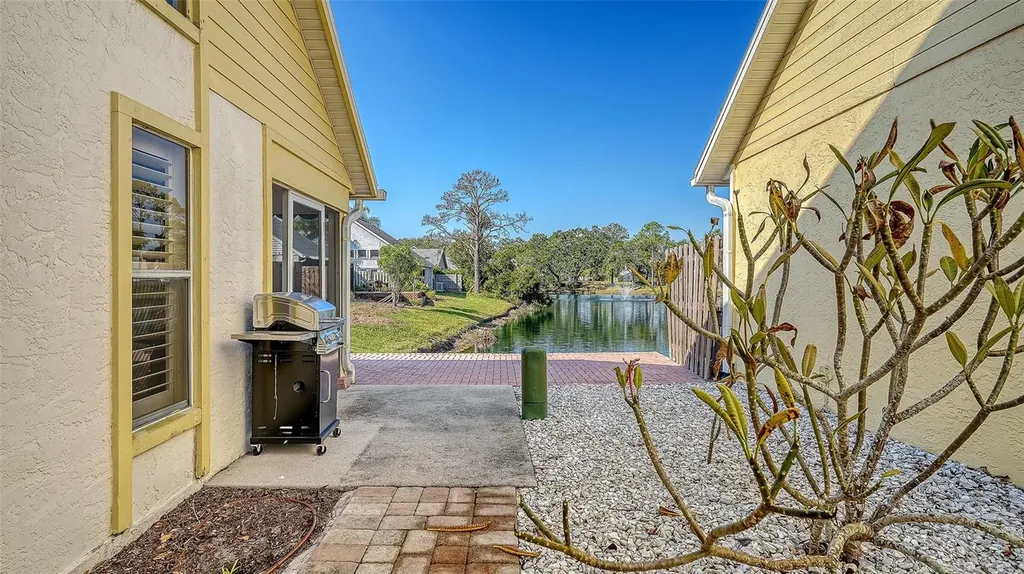 7833 Ontario Street Circle Sarasota FL 34243