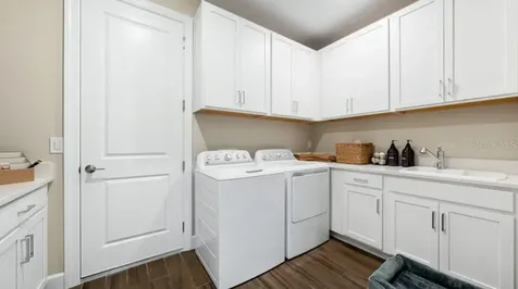 4234 Barbuda Lane Kissimmee FL 34758