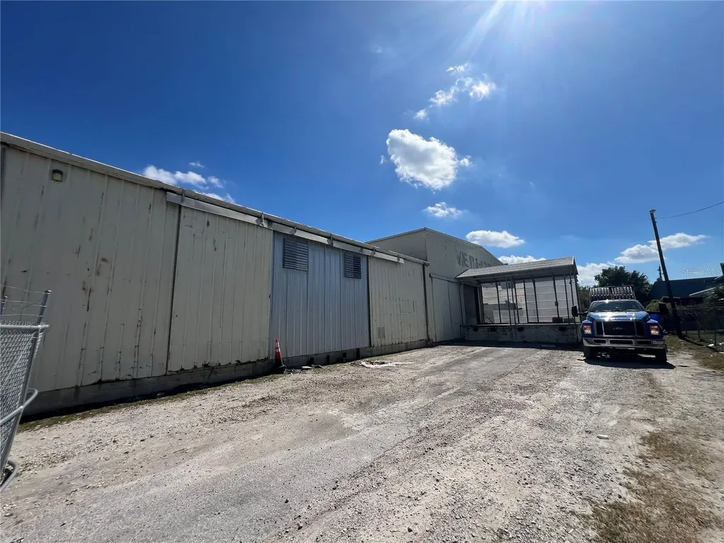 5705 E Hanna Avenue Tampa FL 33610