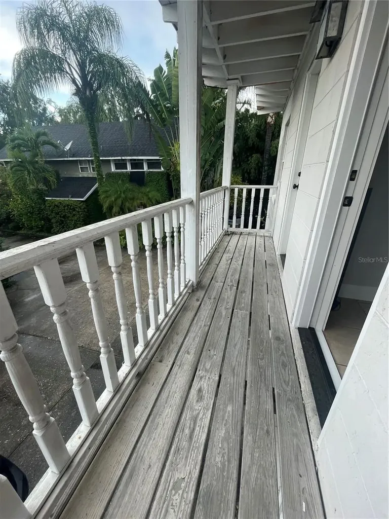 727 1/2 Edgewater Drive Orlando FL 32804