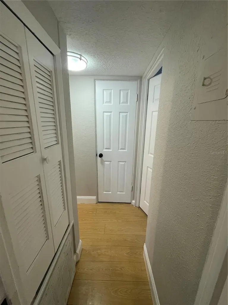 727 1/2 Edgewater Drive Orlando FL 32804