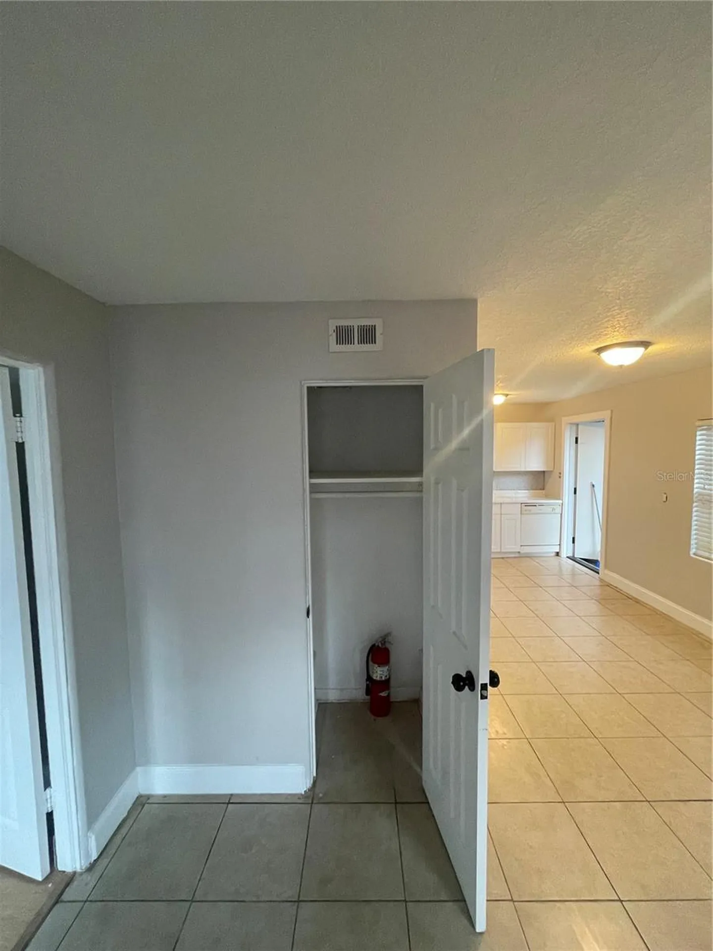 727 1/2 Edgewater Drive Orlando FL 32804