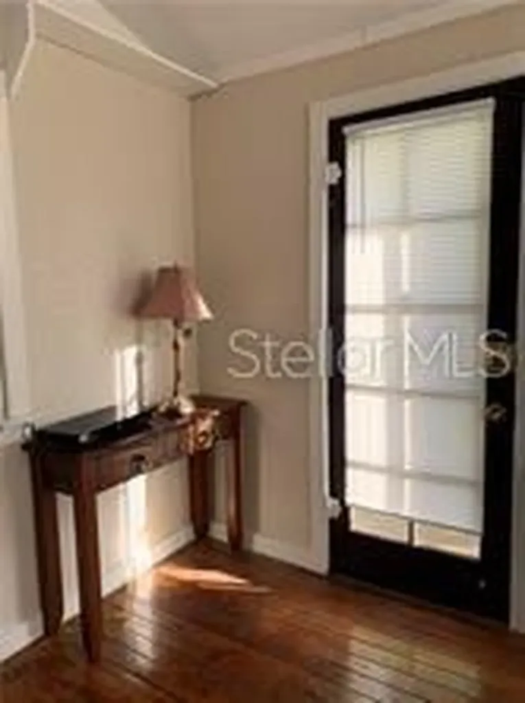 19 A N Thornton Avenue W Orlando FL 32801