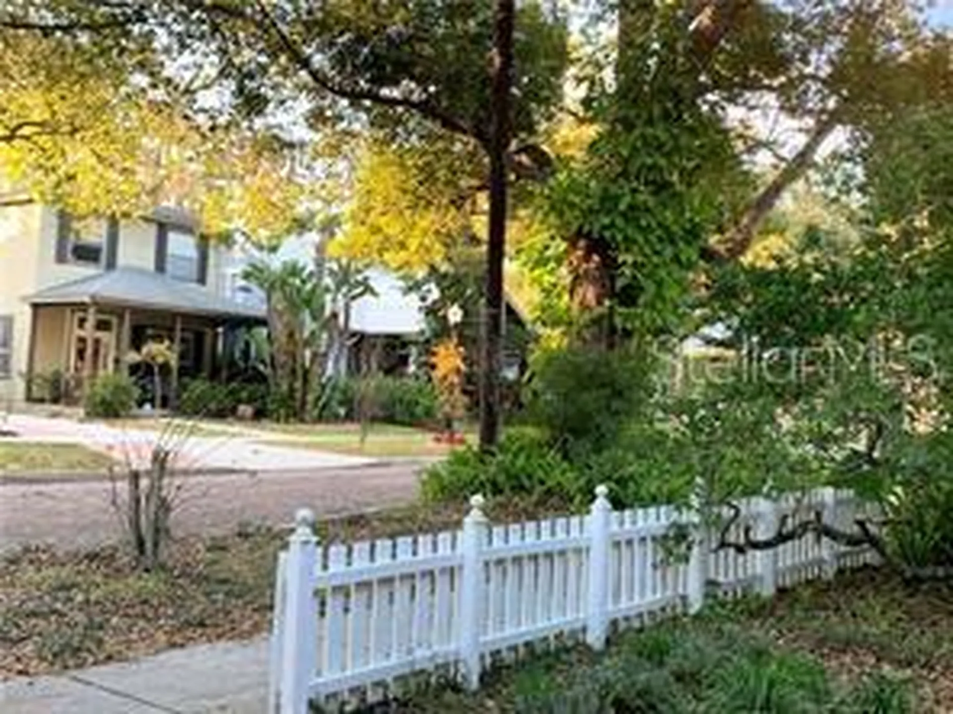 19 A N Thornton Avenue W Orlando FL 32801