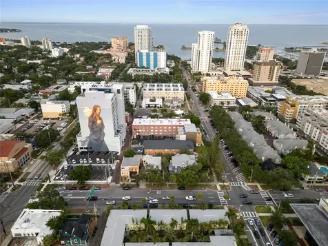 219 4th Avenue N St Petersburg FL 33701