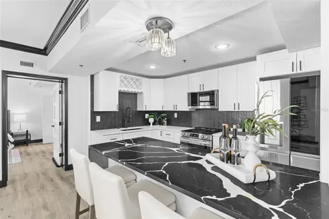 219 4th Avenue N St Petersburg FL 33701