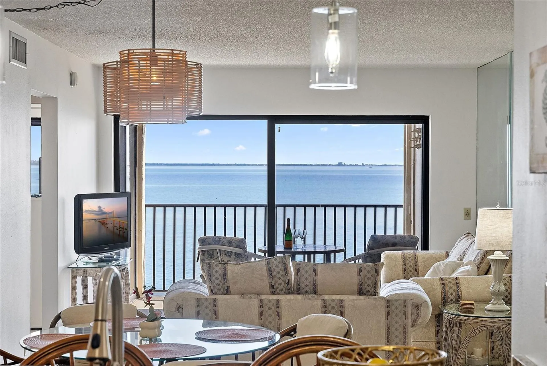 6322 Palma Del Mar Boulevard S St Petersburg FL 33715