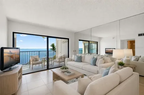6322 Palma Del Mar Boulevard S St Petersburg FL 33715