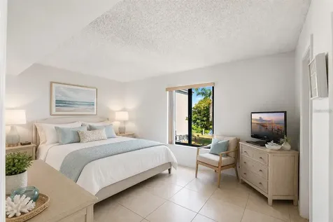 6322 Palma Del Mar Boulevard S St Petersburg FL 33715