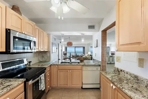 6322 Palma Del Mar Boulevard S St Petersburg FL 33715