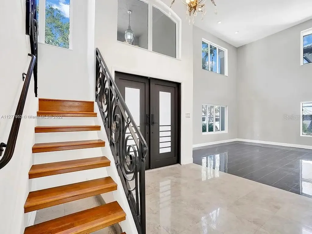 15945 NW 82nd Court Miami Lakes FL 33016