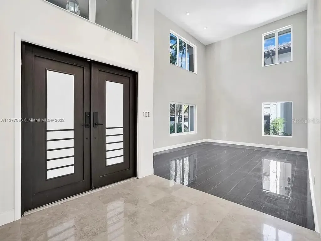 15945 NW 82nd Court Miami Lakes FL 33016