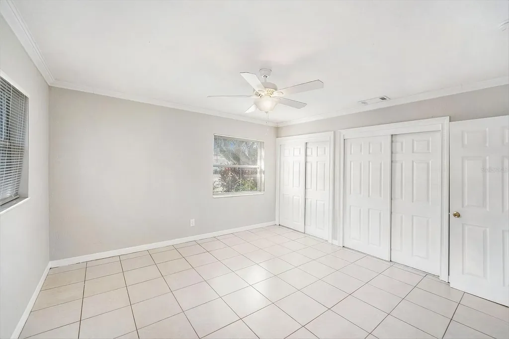 4260 Narvarez Way S St Petersburg FL 33712