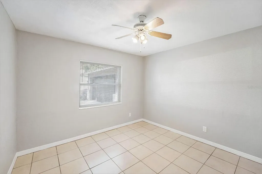 4260 Narvarez Way S St Petersburg FL 33712