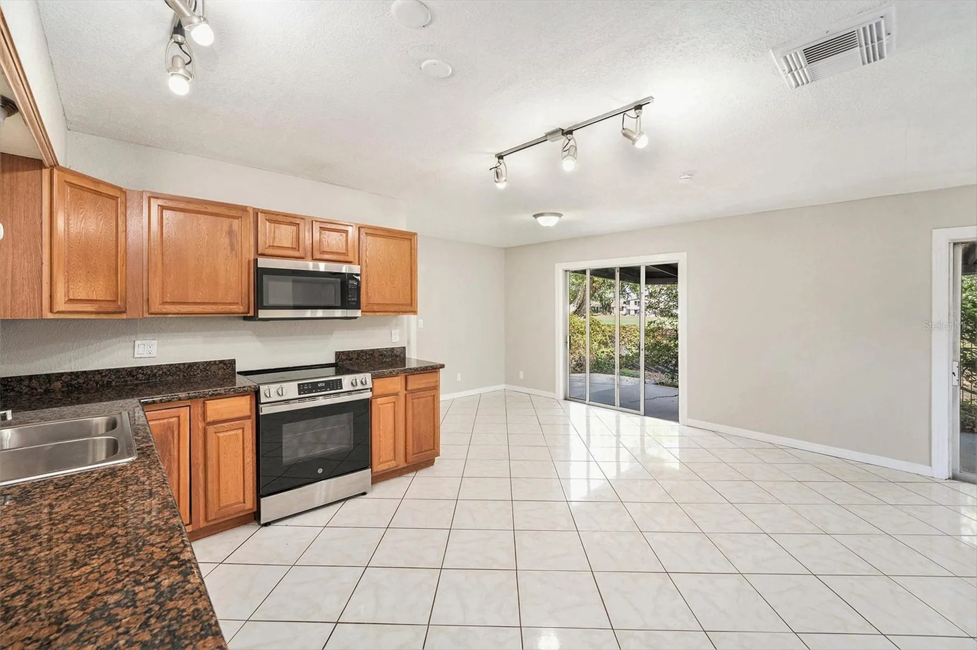 4260 Narvarez Way S St Petersburg FL 33712