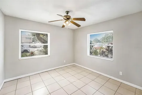4260 Narvarez Way S St Petersburg FL 33712
