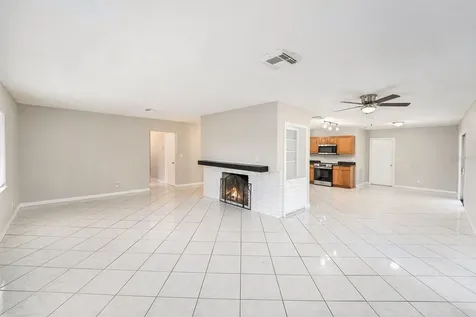 4260 Narvarez Way S St Petersburg FL 33712