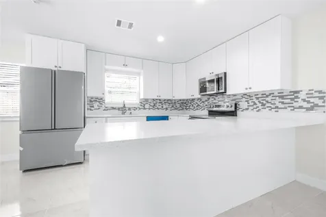 6803 S Englewood Avenue Tampa FL 33611