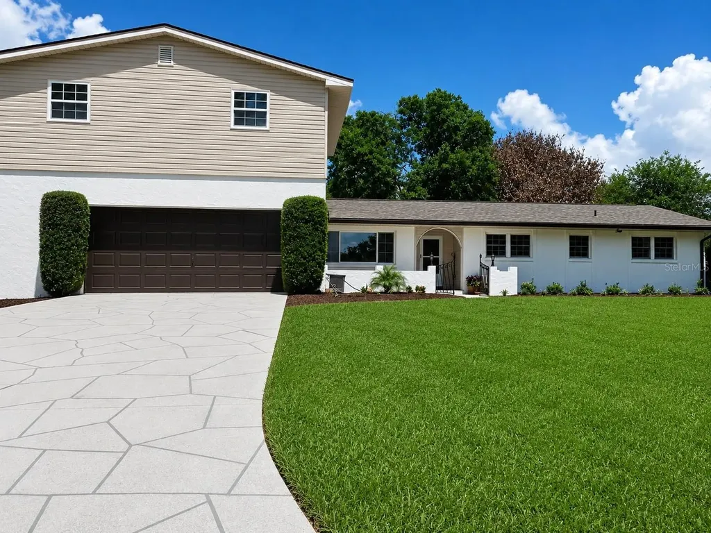 5322 Lisa Avenue Lakeland FL 33813