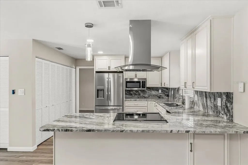 5322 Lisa Avenue Lakeland FL 33813