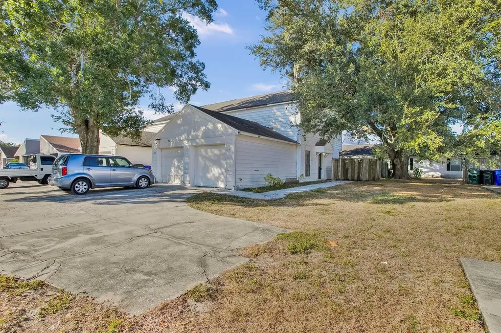 1817 Crystal Grove Drive Lakeland FL 33801