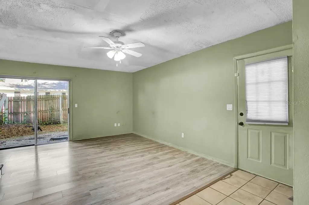1817 Crystal Grove Drive Lakeland FL 33801