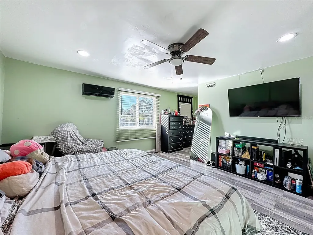 7717 Clarcona Ocoee Road Orlando FL 32818