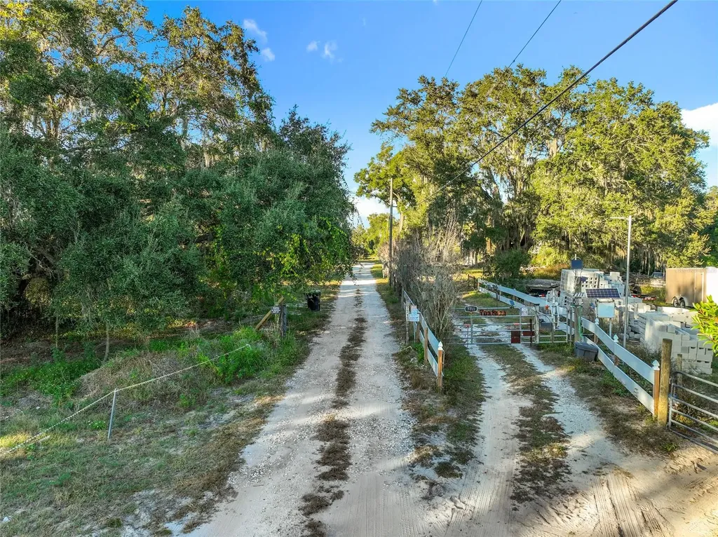 7717 Clarcona Ocoee Road Orlando FL 32818