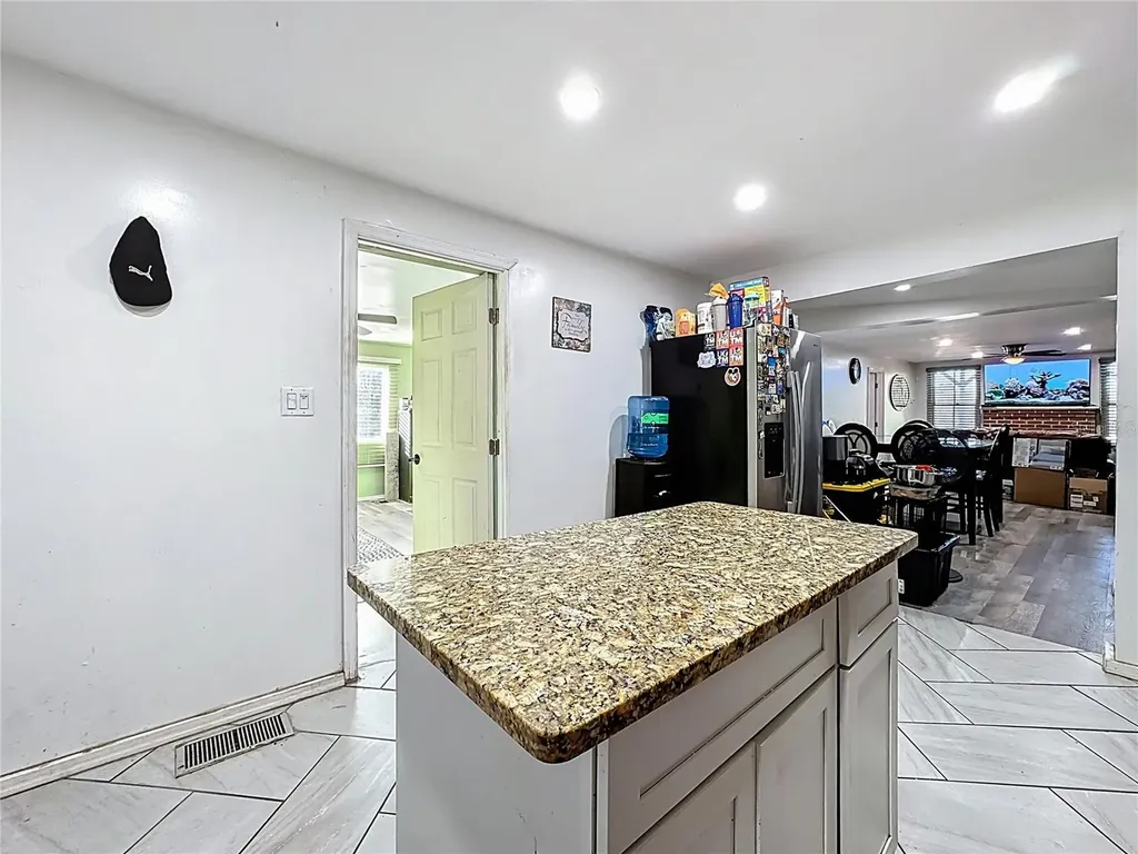 7717 Clarcona Ocoee Road Orlando FL 32818