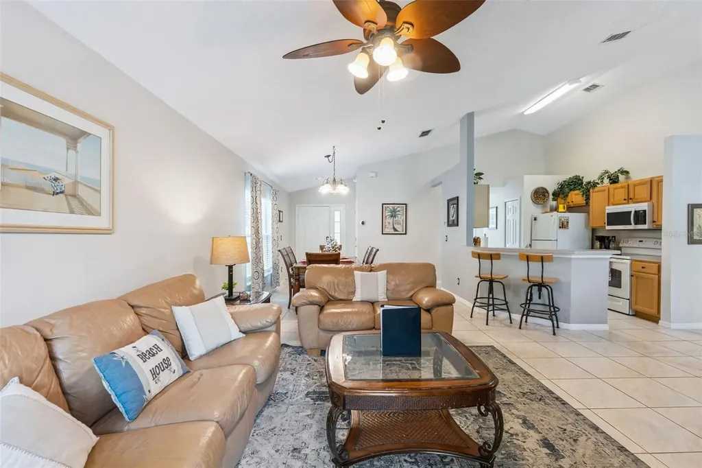 197 Hideaway Beach Lane Kissimmee FL 34746