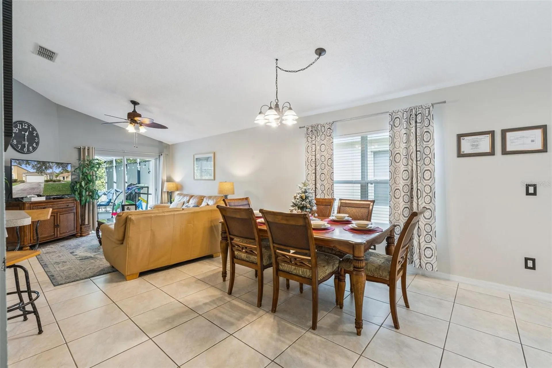 197 Hideaway Beach Lane Kissimmee FL 34746