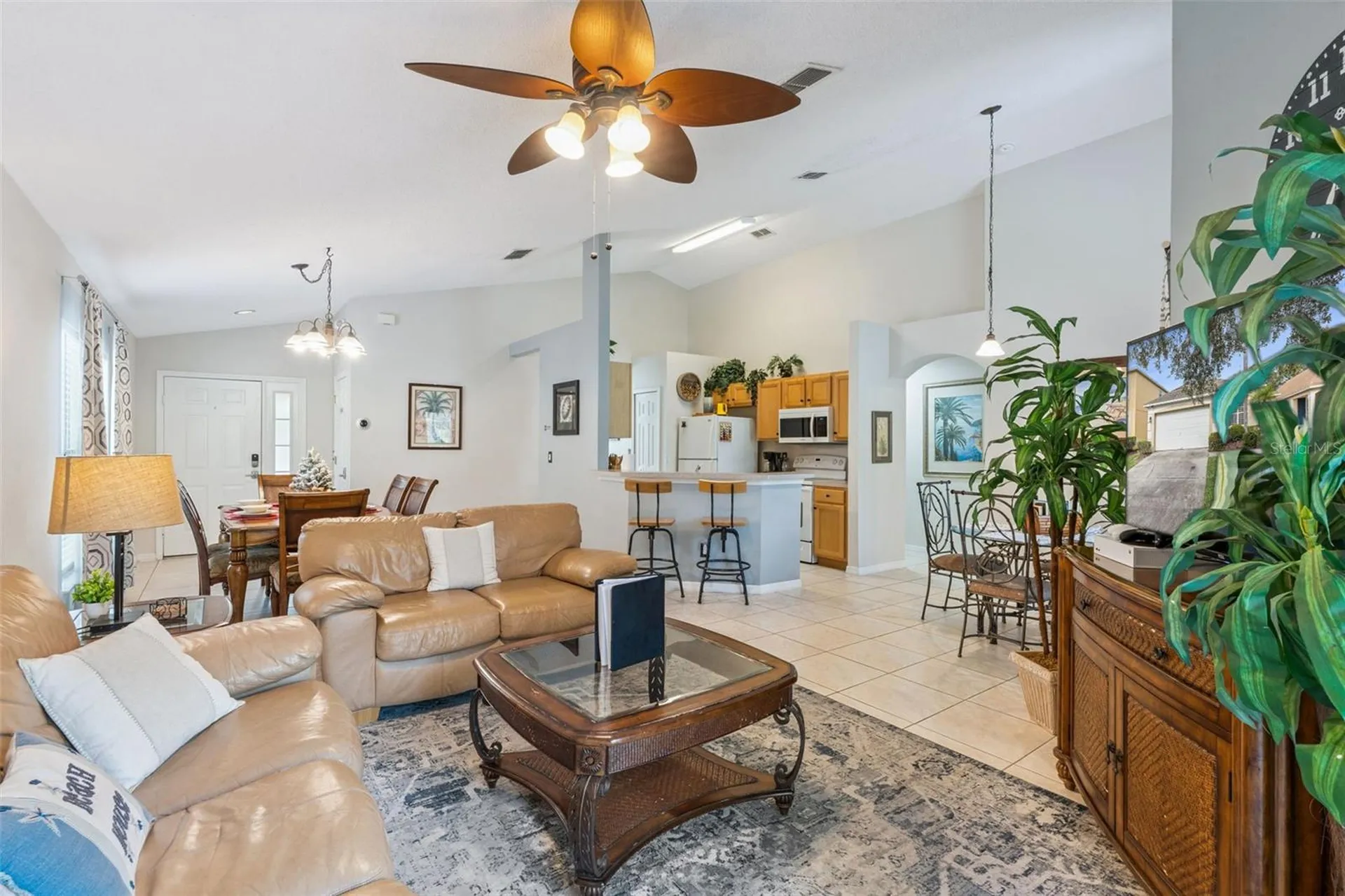 197 Hideaway Beach Lane Kissimmee FL 34746