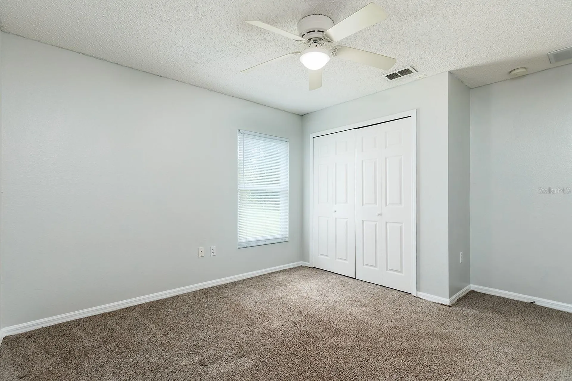 1789 Courtland Deltona FL 32738