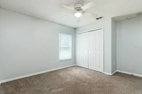 1789 Courtland Deltona FL 32738