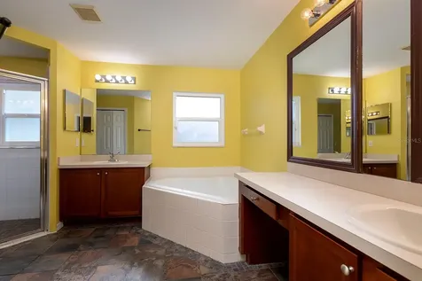 1789 Courtland Deltona FL 32738