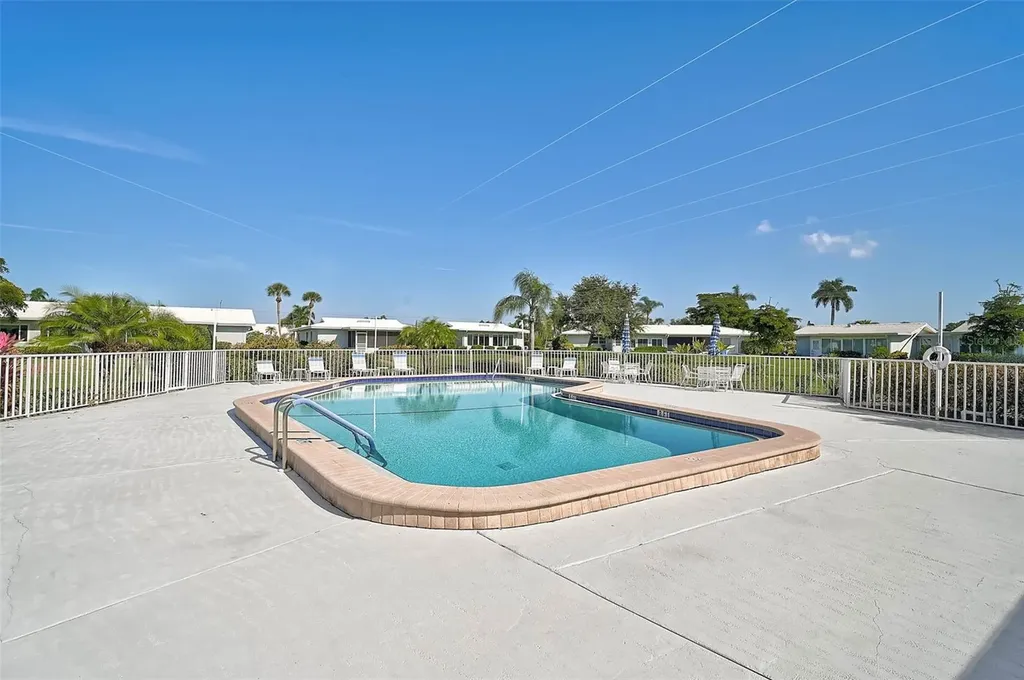 1009 75th Street Parkway W Bradenton FL 34209