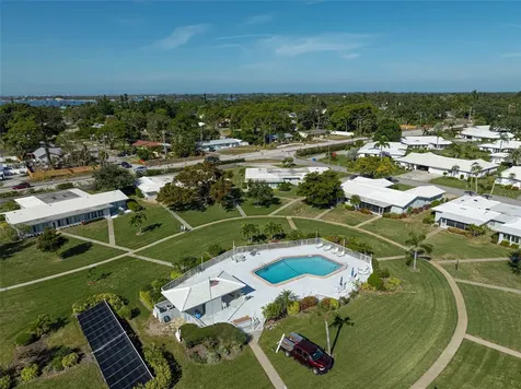 1009 75th Street Parkway W Bradenton FL 34209