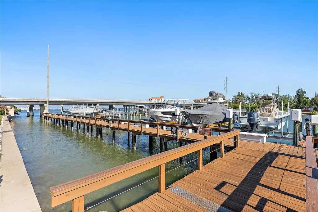 4780 Brittany Drive S St Petersburg FL 33715