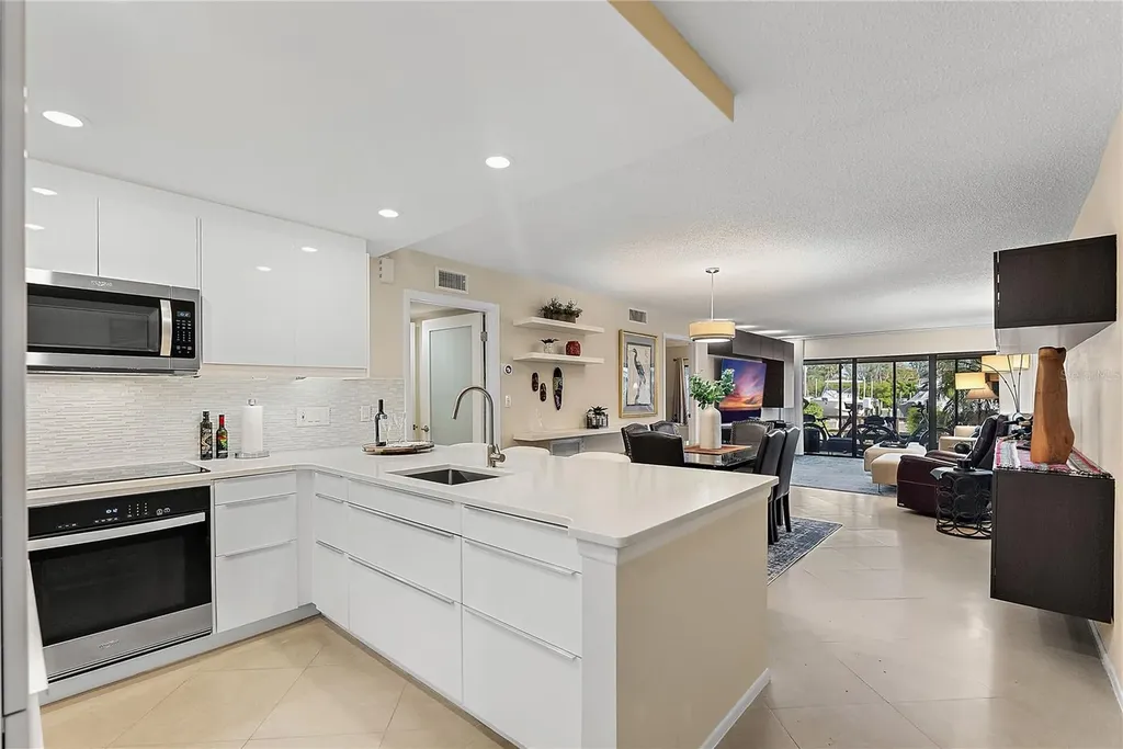 4780 Brittany Drive S St Petersburg FL 33715