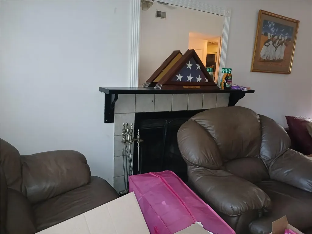 4031 Tumble Wood Trail Tampa FL 33613