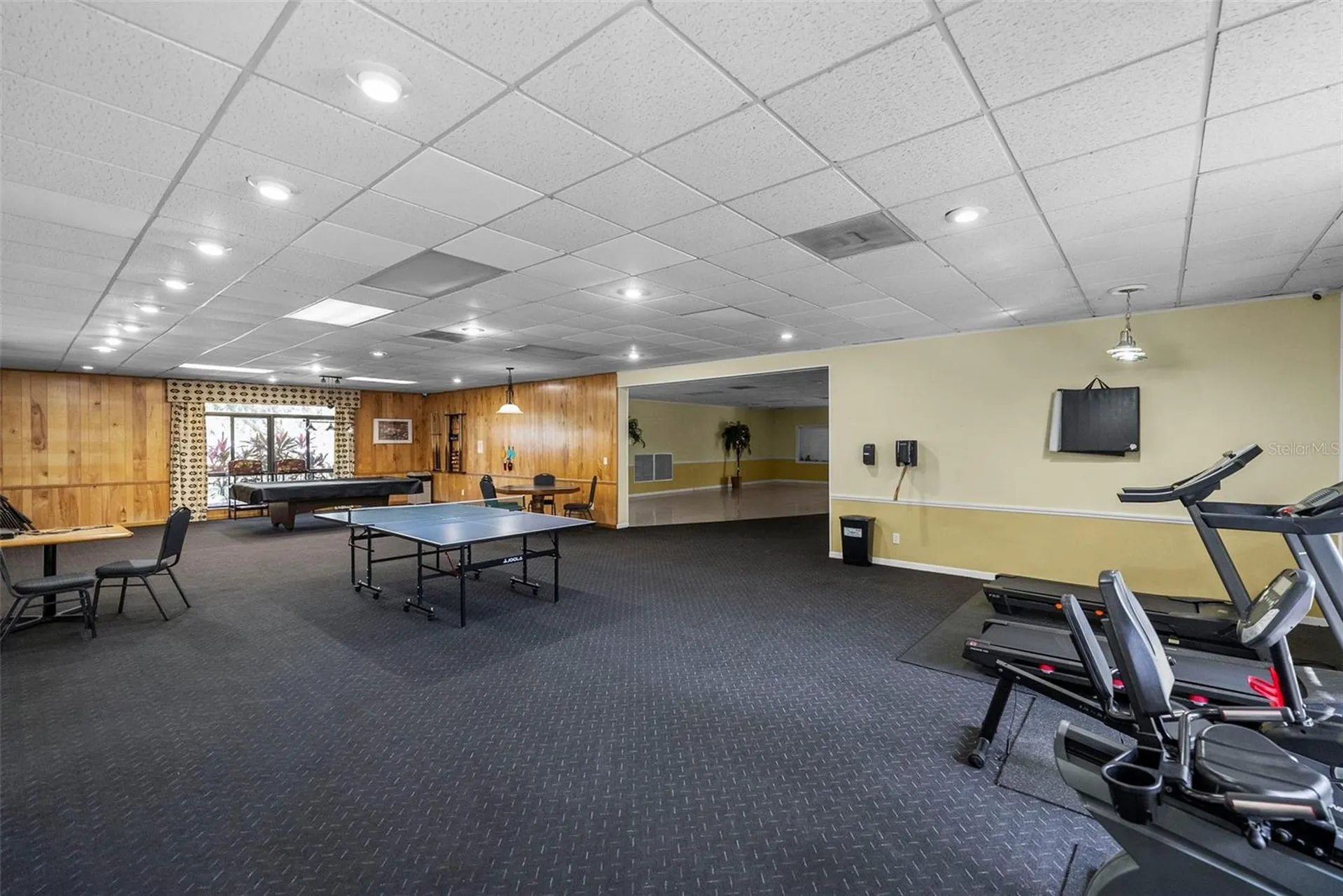 3277 Fox Chase Circle N Palm Harbor FL 34683
