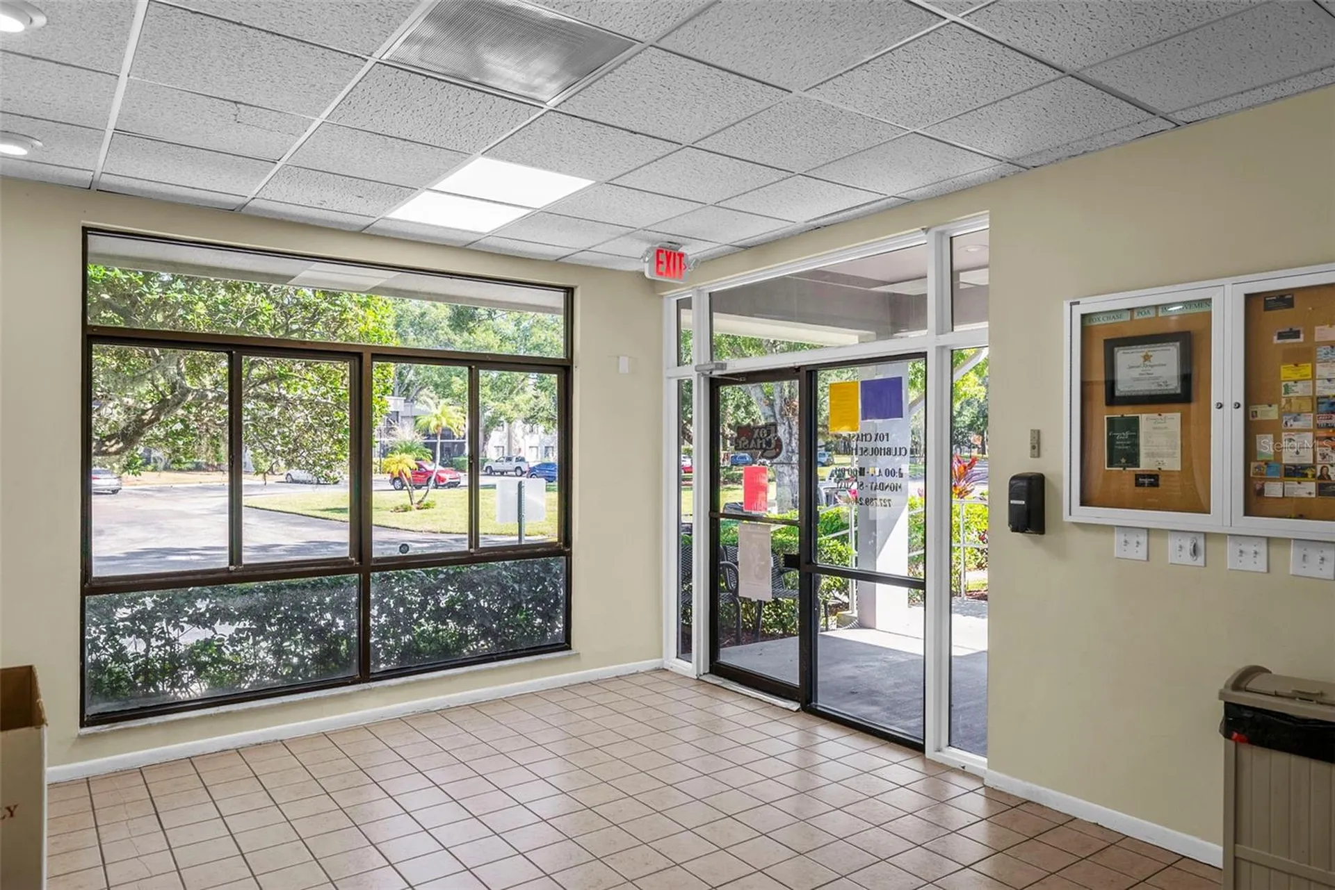 3277 Fox Chase Circle N Palm Harbor FL 34683