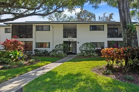 3277 Fox Chase Circle N Palm Harbor FL 34683